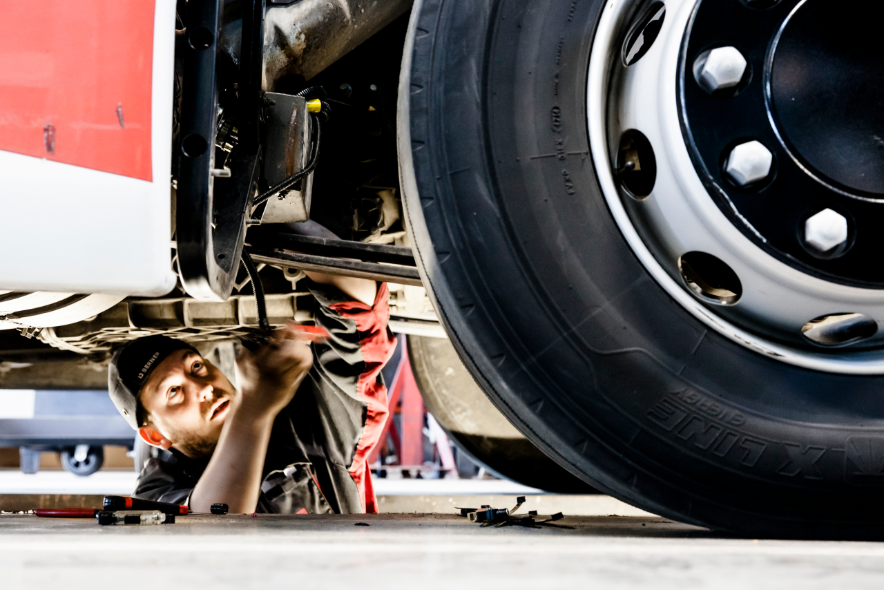 Renault Truck Commercials Apprenticeship Programme 2023