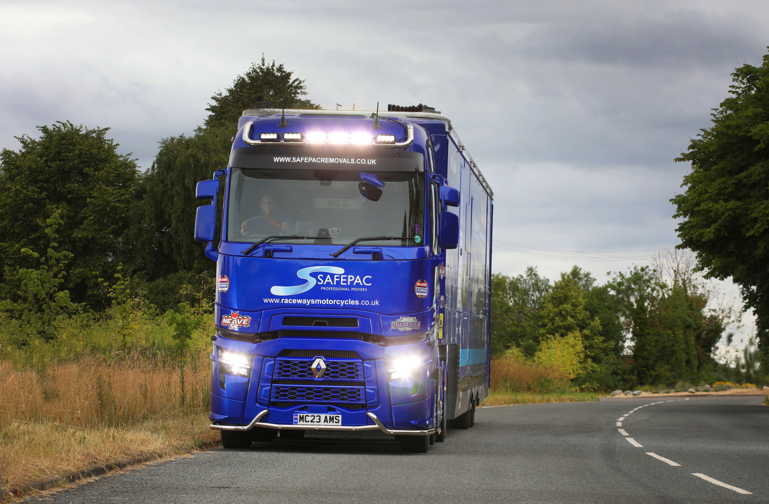 Safepac Limited adds Renault Trucks T High as showstopper to fleet.